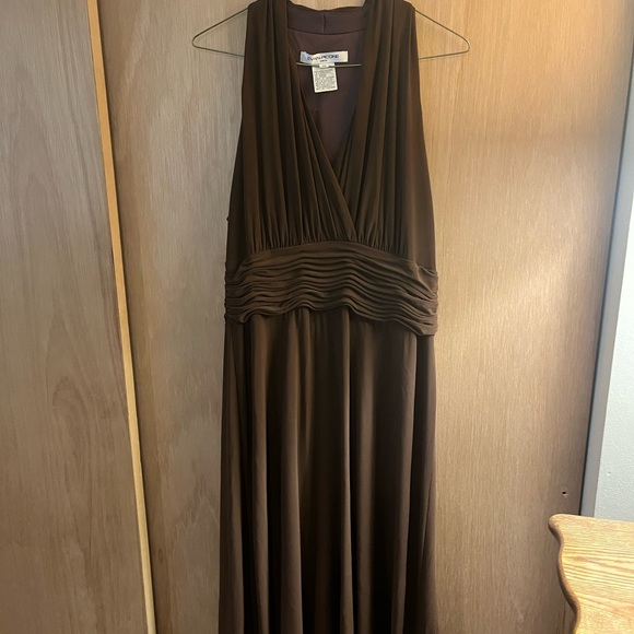 Evan Picone Chocolate Brown Midi Dress - Picture 1 of 3